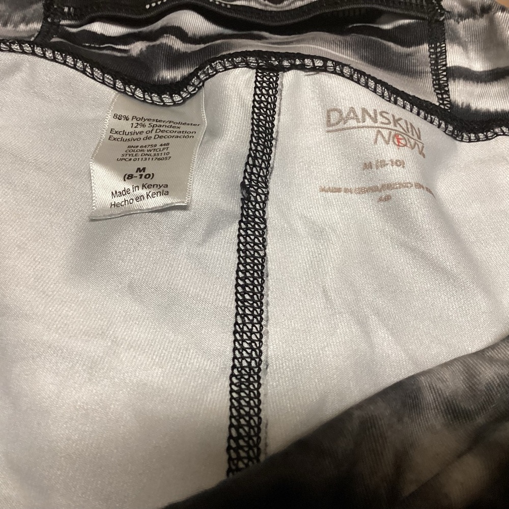 Danskin NOW leggings capri cropped - Picture 4 of 9